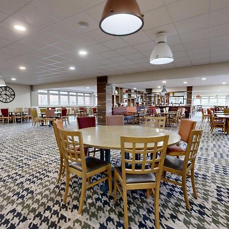Yarnfield Park Training And Conference Centre Hotel Stone  Kültér fotó