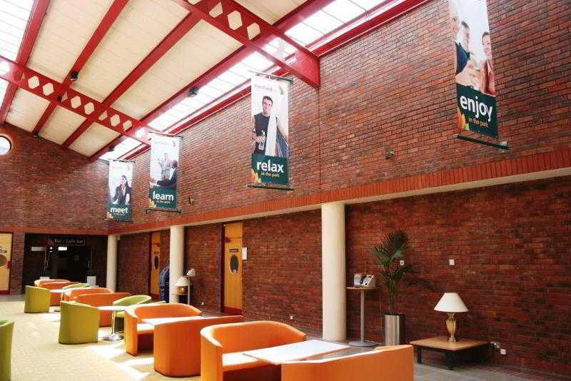 Yarnfield Park Training And Conference Centre Hotel Stone  Kültér fotó