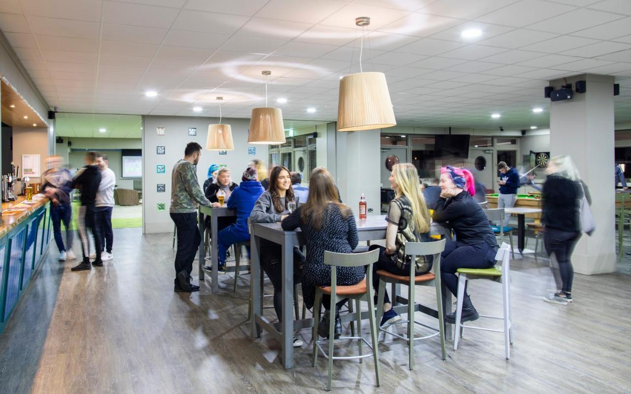 Yarnfield Park Training And Conference Centre Hotel Stone  Kültér fotó